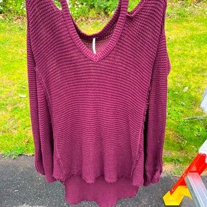 Free People Women’s Maroon Sweater